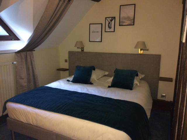 Les 3 Roses Bed and Breakfast Anjouin Buitenkant foto