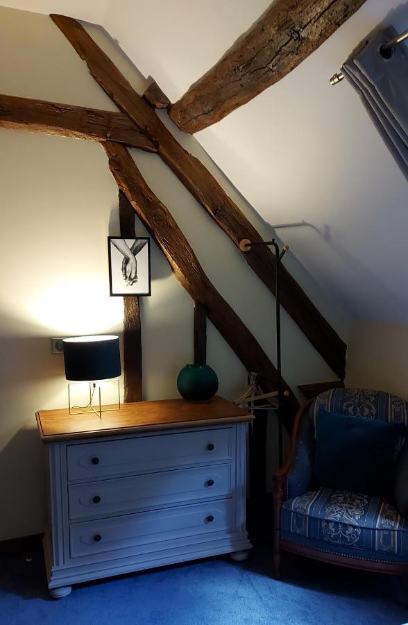 Les 3 Roses Bed and Breakfast Anjouin Buitenkant foto